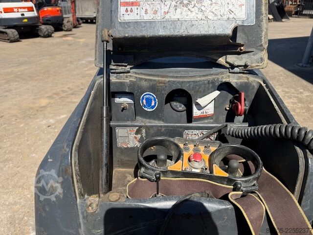 Walze Bomag BMP 8500