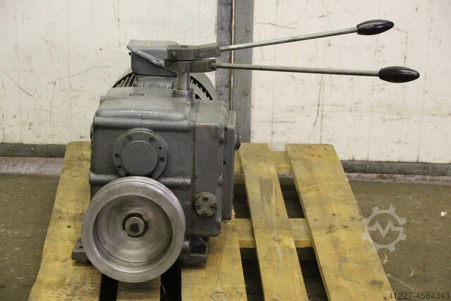 Gear motor 3.7 kW 145-1600 rpm Yaskawa Suga FELQ-7T  SGM-1