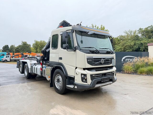 Abrollkipper VOLVO FMX 370 6x2 lift/lenk Abrollkipper KRAN 13m FUNK