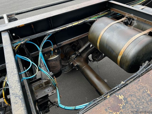 Auflieger  H&W 3- Achs Auflieger für Presscontainer