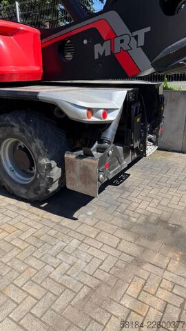 Teleskopstapler drehbar Manitou MRT2660 360