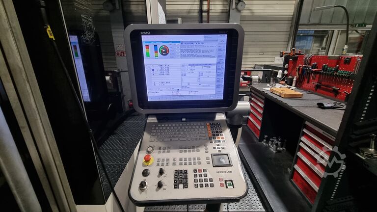 DMG MORI DMU 210 P 5-axis CNC machining center DMG MORI DMU 210 P