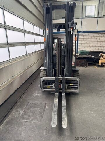 LPG-Gabelstapler Bobcat G25NXP