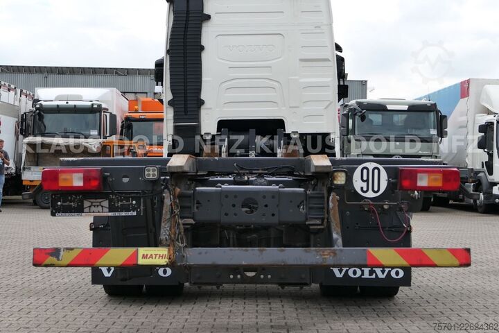 Swap body truck VOLVO FH 460 BDF 2-XL Tanks Vollluft Euro 6