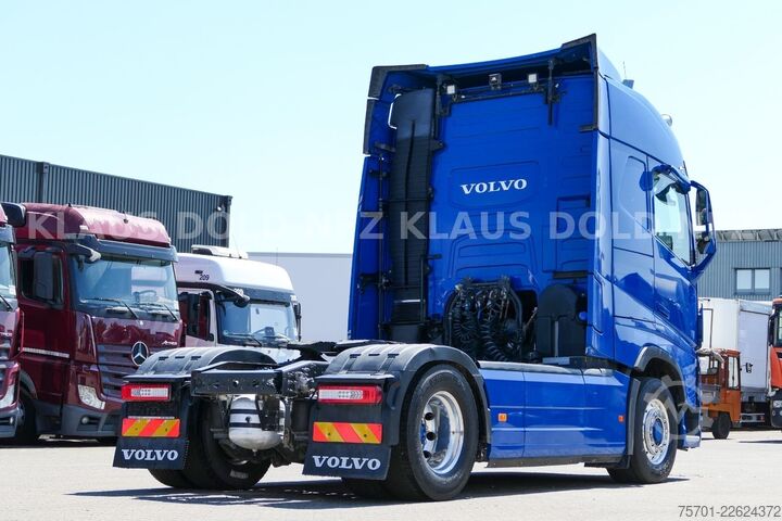 Standard tractor unit VOLVO FH 500 Kipphydraulik Kompressor  X-Track Euro 6
