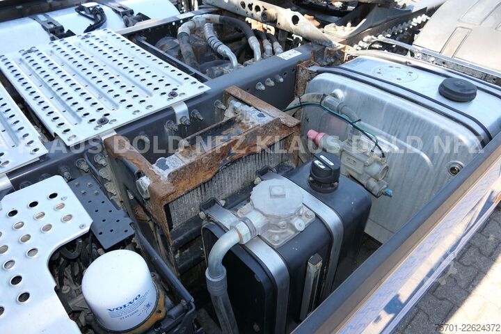 Standard tractor unit VOLVO FH 500 Kipphydraulik Kompressor  X-Track Euro 6