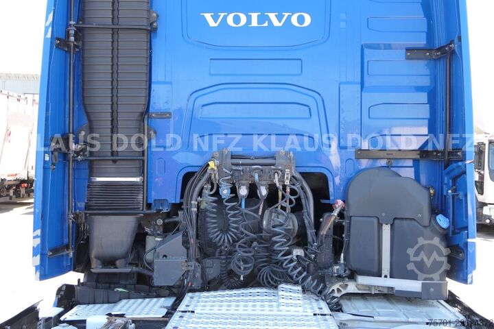 Standard tractor unit VOLVO FH 500 Kipphydraulik Kompressor  X-Track Euro 6
