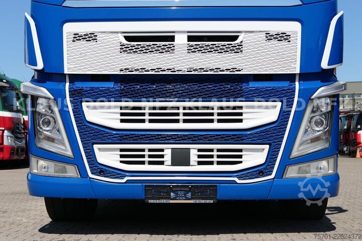Standard tractor unit VOLVO FH 500 Kipphydraulik Kompressor  X-Track Euro 6