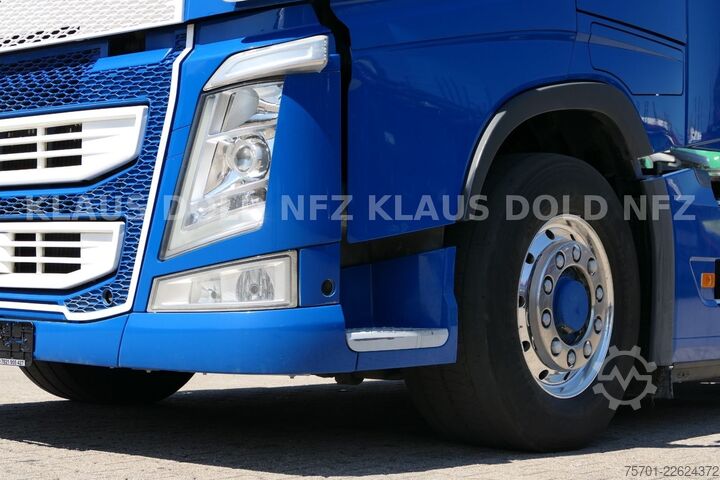 Standard tractor unit VOLVO FH 500 Kipphydraulik Kompressor  X-Track Euro 6