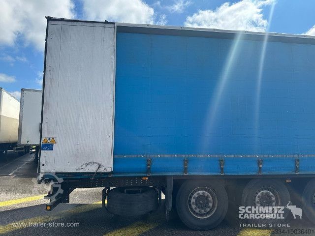 Open semitrailer with tarp Schmitz Cargobull Semitrailer Curtainsider Standard