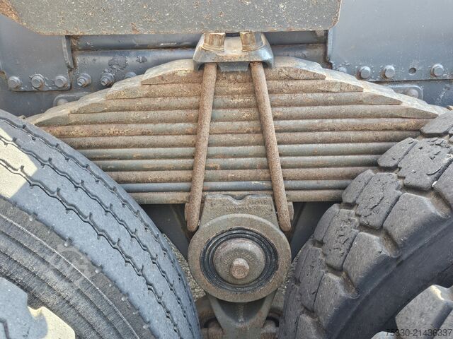 Tipper Volvo FMX 460 10x4 / 30m3 TIPPER / MINING