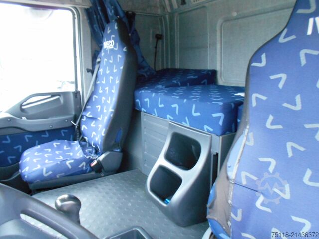 Flatbed truck with tarp Iveco Stralis 310 4x2 - Centina + Spoanda