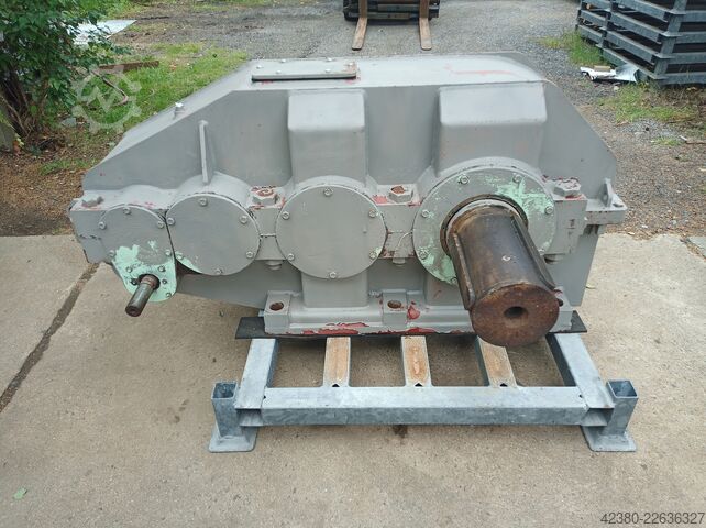 Industrial gearbox helical gear unit ASUG PENIG TGL 34611/10A8-450x200