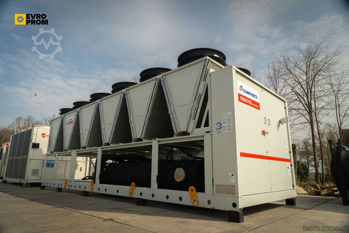 Kältemaschine New Industrial Chiller CLIMAVENETA - 656.5 KW | With warranty