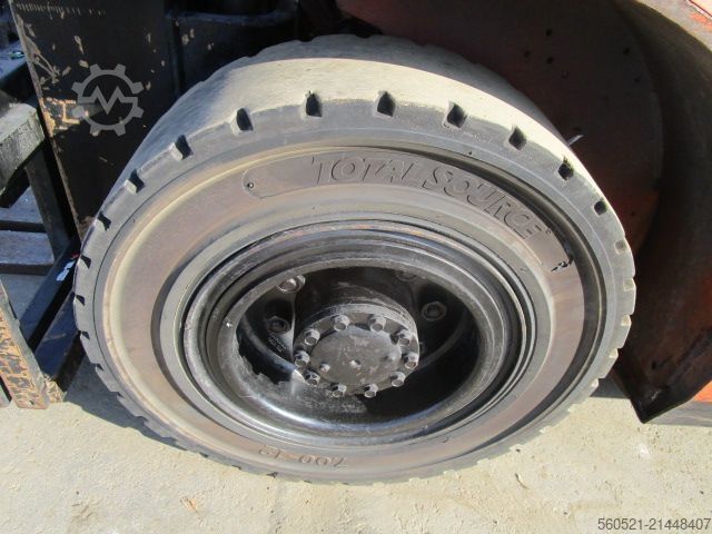 Diesel Forklift Toyota 2,5 Ton. - Triplex-Freihub 4,7m - Seitenschieber