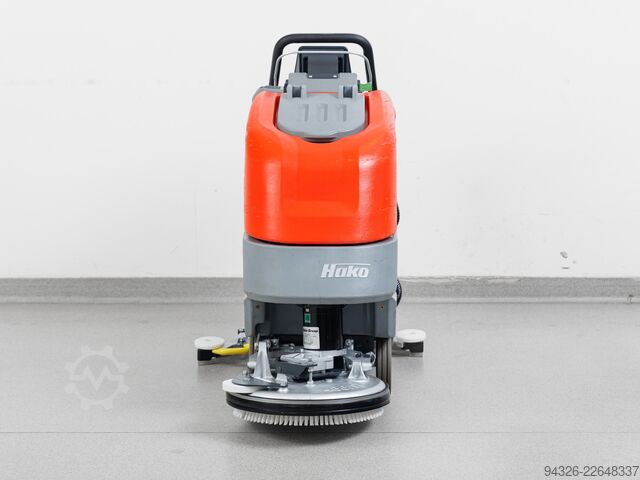 Hako Scrubmaster B30 TB430 NEUE BATTERIE Hako Hakomatic B30 TB430 - 2013y - 1557h