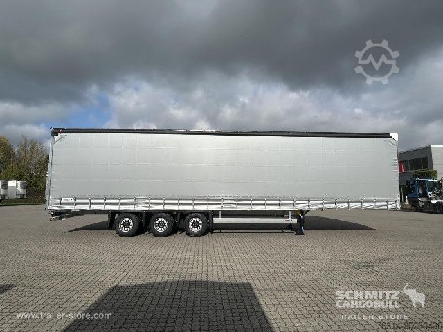 Open semitrailer with tarp Schmitz Cargobull Curtainsider Mega Getränke