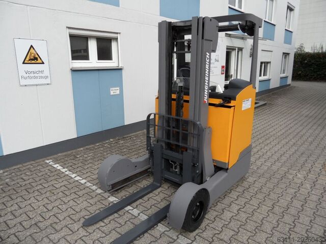 Reach Truck Jungheinrich ETV C16 - Triplex - SE-Reifen