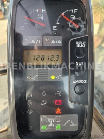 Mobile excavator HITACHI ZX130W