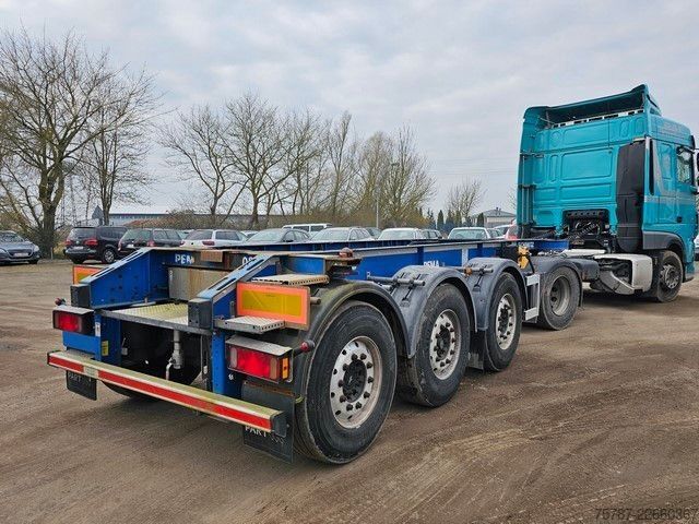 Auflieger-Wechselfahrgestell SCHMITZ CARGOBULL 20" Tankconatinerchassis + Tankcontainer