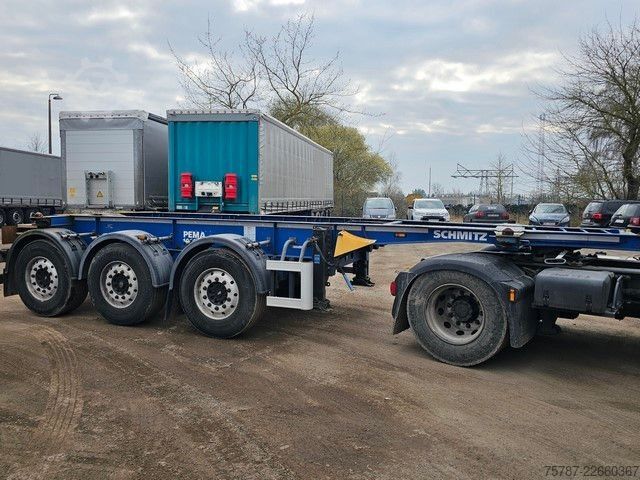 Auflieger-Wechselfahrgestell SCHMITZ CARGOBULL 20" Tankconatinerchassis + Tankcontainer