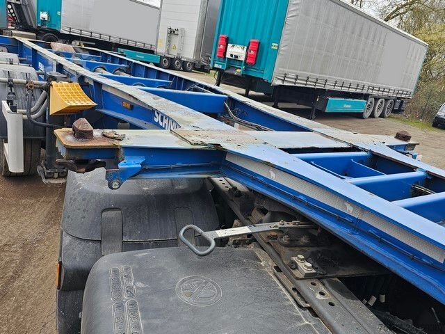 Auflieger-Wechselfahrgestell SCHMITZ CARGOBULL 20" Tankconatinerchassis + Tankcontainer