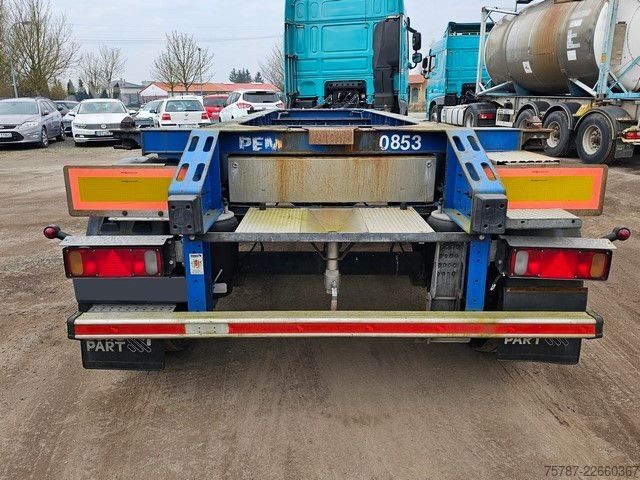 Auflieger-Wechselfahrgestell SCHMITZ CARGOBULL 20" Tankconatinerchassis + Tankcontainer