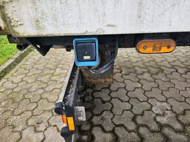 Kofferauflieger SPIER Doppelstock mit Balken, 2 Achser