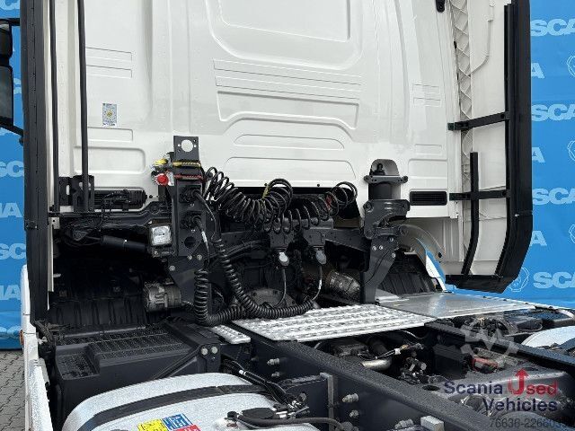 Standard SZM Scania R 460 A4x2NA DIFF-L RETARDER P-AIRCO VECTO 3