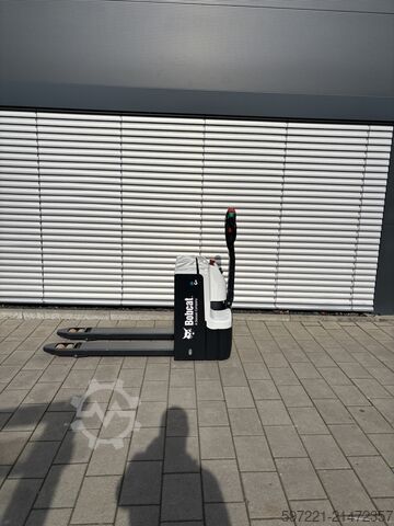 Elektrische Niederhubwagen Bobcat BPM16N