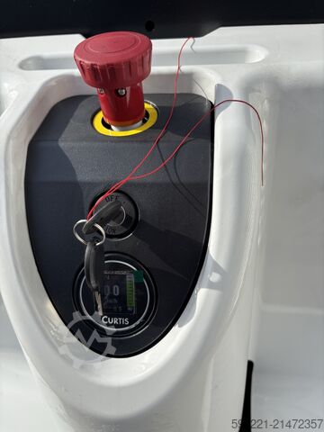 Elektrische Niederhubwagen Bobcat BPM16N