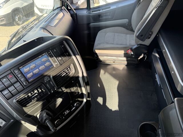 Standard tractor unit Iveco STRALIS 480