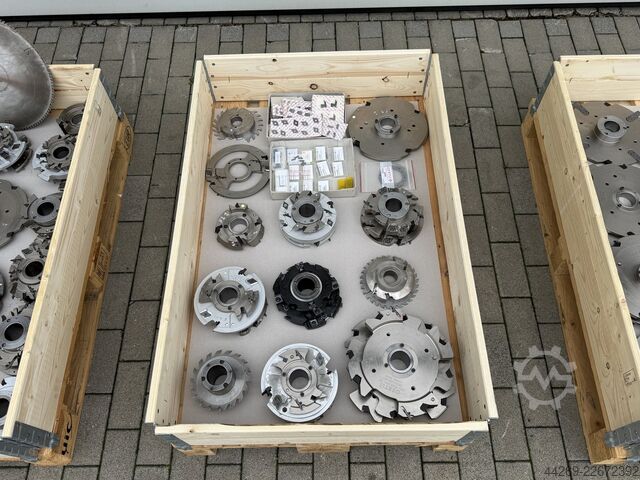 Oertli Window Tool Set: Wood/Aluminium IV 77 & 67 and Wood IV 77 & 67 Oertli 