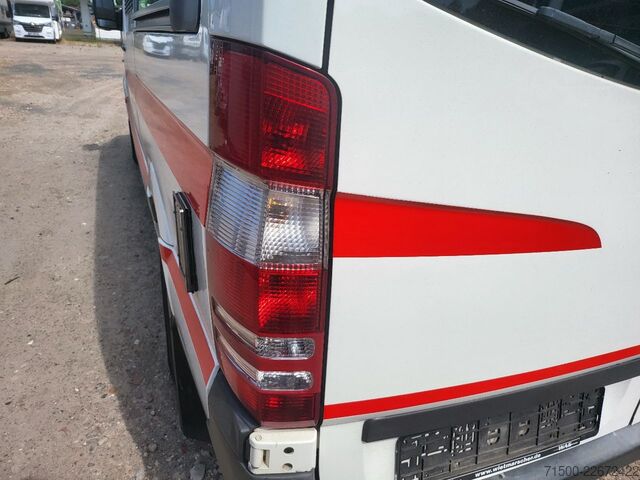 Krankenwagen (Infektionswagen) Mercedes-Benz 906KA35 - Sprinter