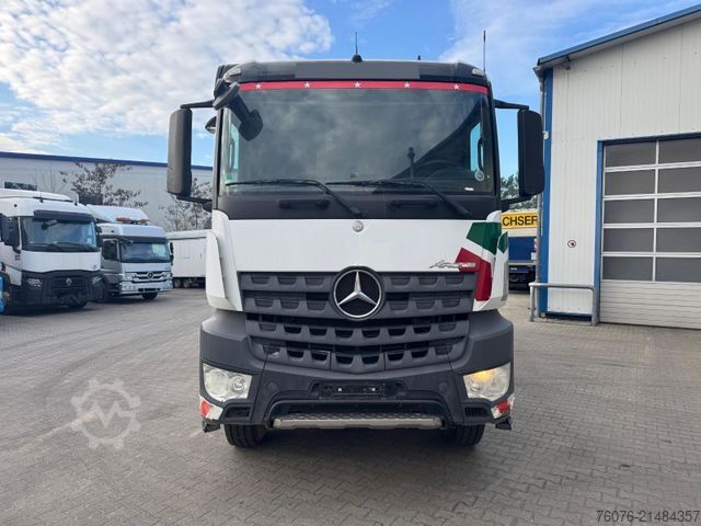 Betonmischer LKW MERCEDES-BENZ MB Arocs 3240 B 9cbm Liebherr HTM904 Klima