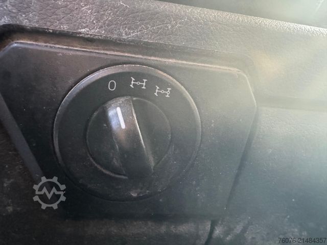 Betonmischer LKW MERCEDES-BENZ MB Arocs 3240 B 9cbm Liebherr HTM904 Klima