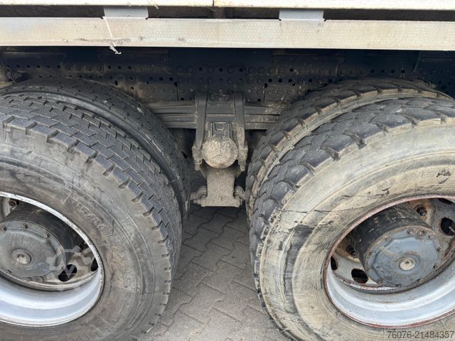 Betonmischer LKW MERCEDES-BENZ MB Arocs 3240 B 9cbm Liebherr HTM904 Klima