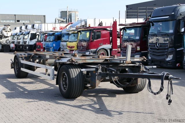 Swap chassis trailer SCHMITZ CARGOBULL AWF 18 BDF Wechselfahrgestell SAF-Achsen