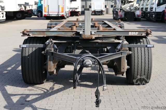 Swap chassis trailer SCHMITZ CARGOBULL AWF 18 BDF Wechselfahrgestell SAF-Achsen