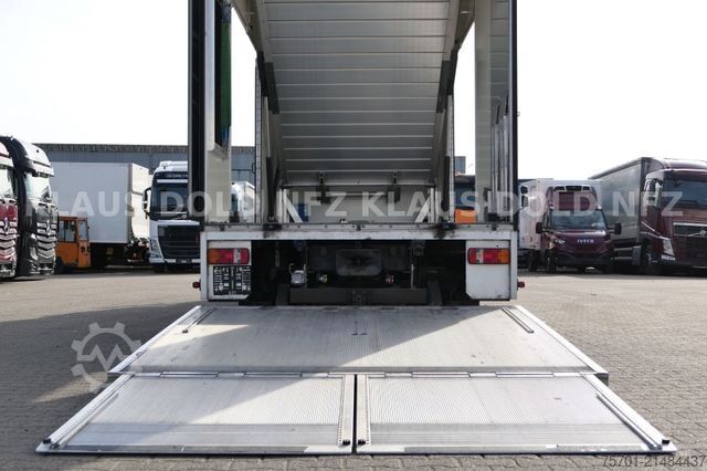 Car carrier truck MERCEDES-BENZ Atego geschloss. Autotransporter komplettzug