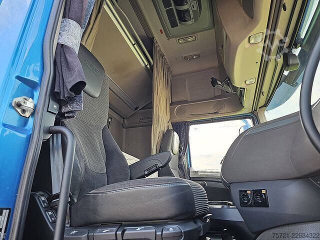 Sliding tarpaulin DAF XF 480 FAR