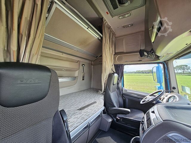 Sliding tarpaulin DAF XF 480 FAR