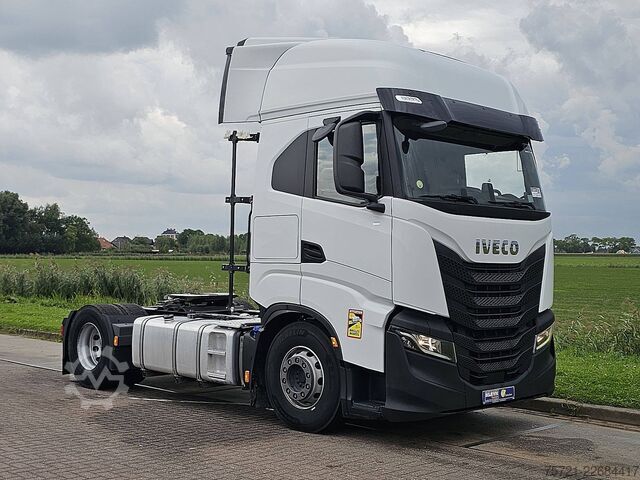 Standard-SZM IVECO S-WAY AS440S48