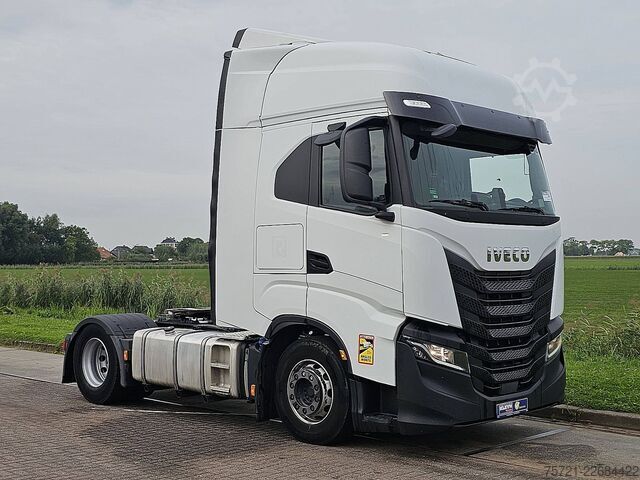 Standard-SZM IVECO S-WAY AS440S48