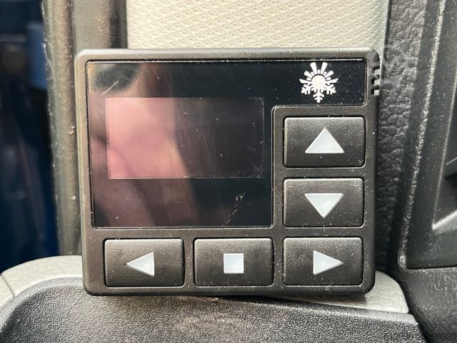 Kleinbus VOLKSWAGEN CRAFTER AUTOMATIK 8 SITZER STANDHEIZUNG KAMERA