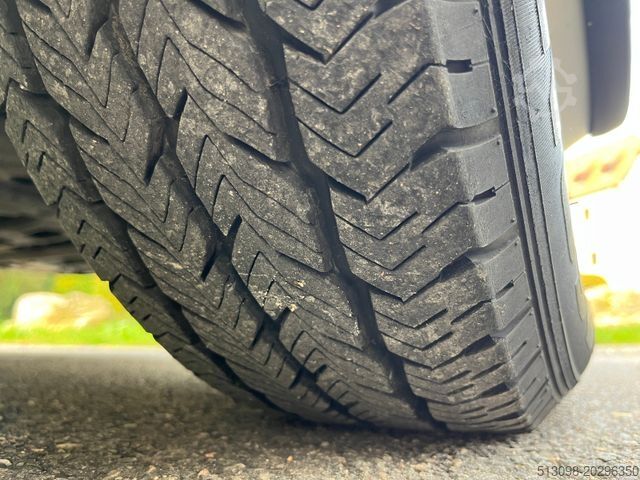 Pritschenwagen VOLKSWAGEN CRAFTER 50 PRITSCHE DoKa LADEKRAN AHK STANDHZG