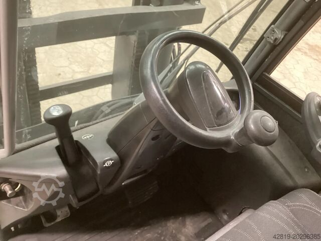 Electric 4-wheel forklift STILL RX60-80