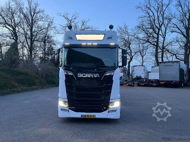 Chassis with cab Scania S580 6x2/4 Full options King of Road