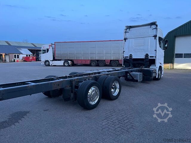 Chassis with cab Scania S580 6x2/4 Full options King of Road