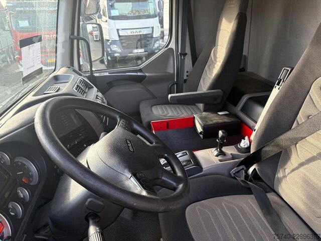 Koffer DAF LF 45.180 + euro 5 + 12ton + 5.58m box + lift
